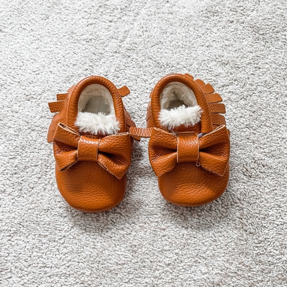 Other - 6-12M Brown Faux Leather Mary Jane Moccasins